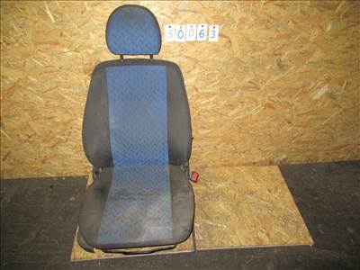 Ülés30063 Fiat Doblo I. kék-fekete színű, szövet, jobb első ülés