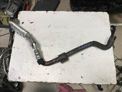 Volkswagen Golf V 1,8 TSI _ turbó vízcső 06j121492e