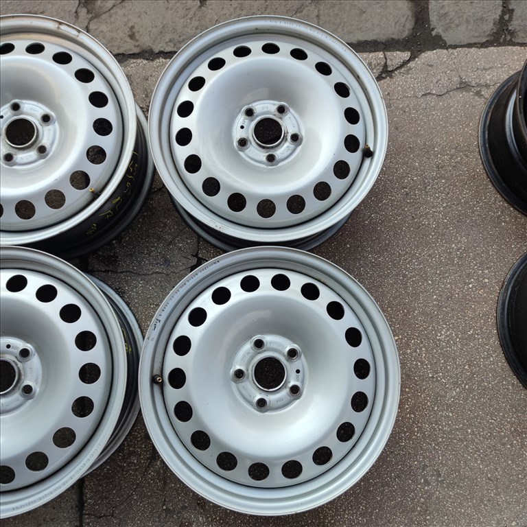 5x112 17 Gyári Volkswagen Caddy lemezfelni 78000ft a 4db/45/ 2. kép