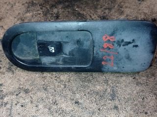 Renault Scénic II Ablakemelő Kapcsoló Négyes / Kettes *123581* 1. kép