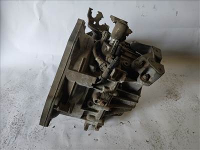 56831 Alfa Romeo 159 1,9 16v Jts 6 sebességes váltó alkatrésznek!!!!!