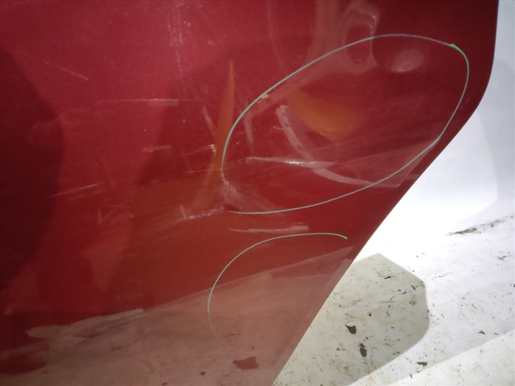 166766 Alfa Romeo Giulietta 2010-2020 bordó színű bal hátsó ajtó, a képen látható sérüléssel 50509299 3. kép