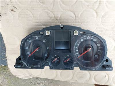 Volkswagen Passat B6 1,9 Pdtdi óracsoport /mérföldes/ B6_ORAC