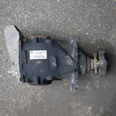 BMW 2er F22-F23, 3er F30-F31, 4er F32-F33-F36 hátsó differenciálmû (3,23)