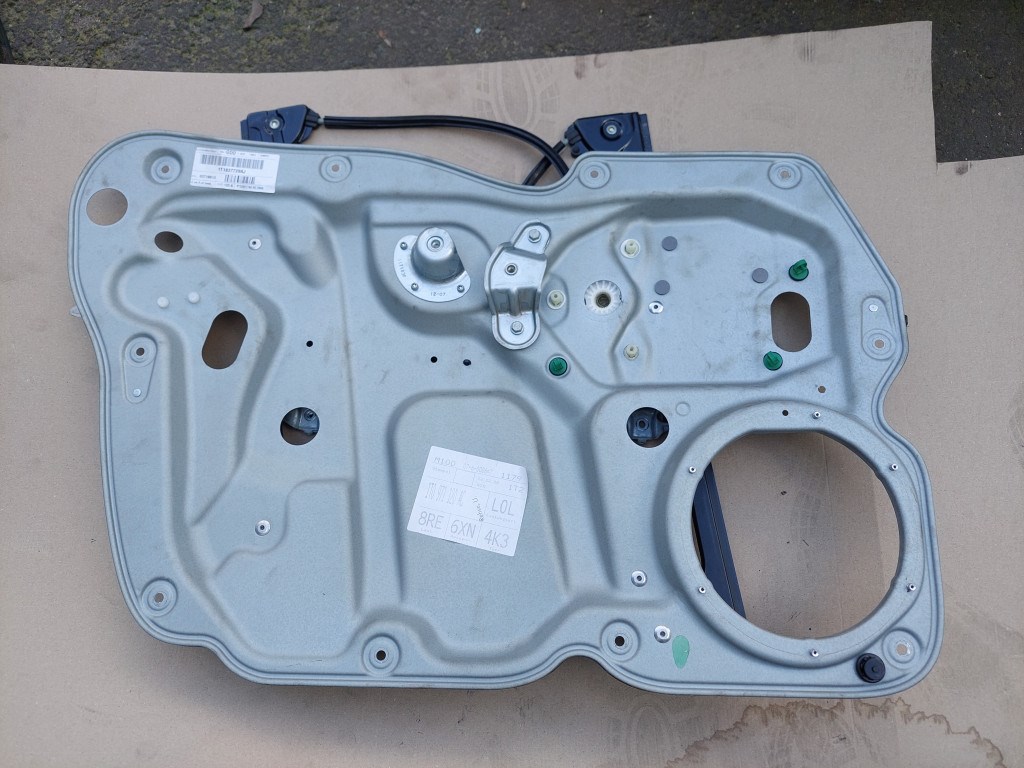 Volkswagen Touran ablakemelő szerkezet bal első 1T1837461B 1. kép