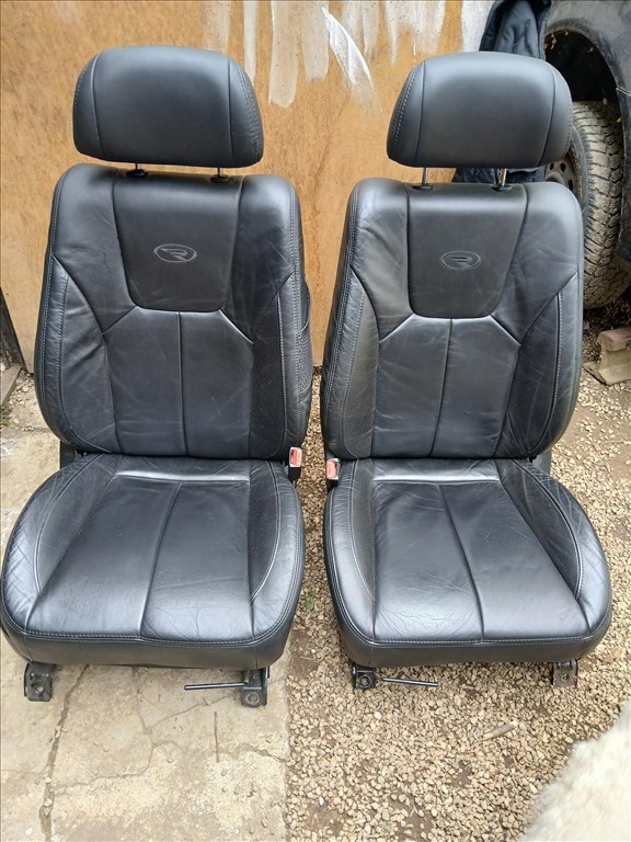 SsangYong Rexton RX 270 Xdi Ssangyong Rexton bőrülés 1. kép