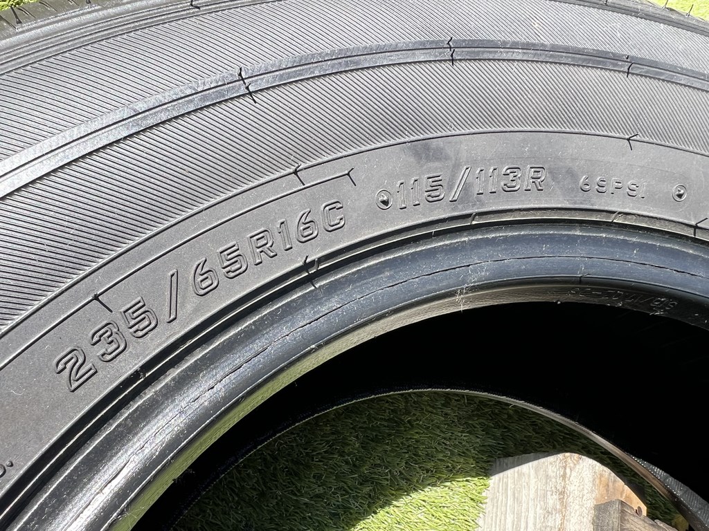 235/65 R16C Falken Eurowinter Van01 téli gumi 7mm 5. kép