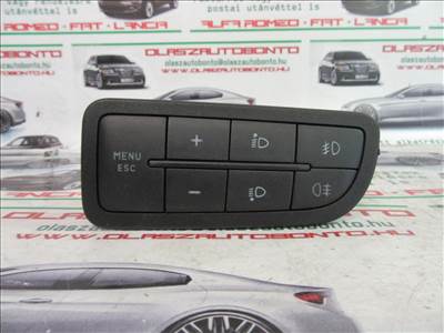 Fiat Grande Punto 735367267 számú ködlámpa kapcsoló