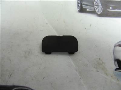 Jeep Renegade jobb első csavar takaró