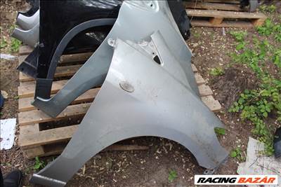 Mazda 5 (CW) Sárvédő jobb első 
