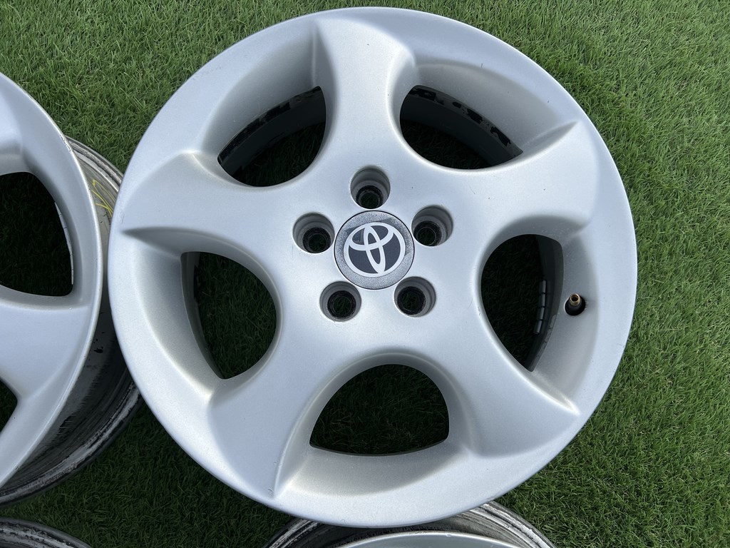 5x100 15" Toyota gyári alufelni 6Jx15h2 ET39 4. kép