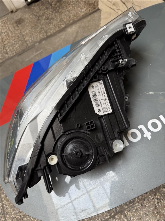 BMW 3-as sorozat F30 bmw f30 31 3as széria fényszóró  2. kép