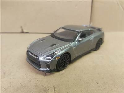 Nissan GT-R Modell autó Sötét szűrke színű modell autó 1:43 méretarányú, Bburago