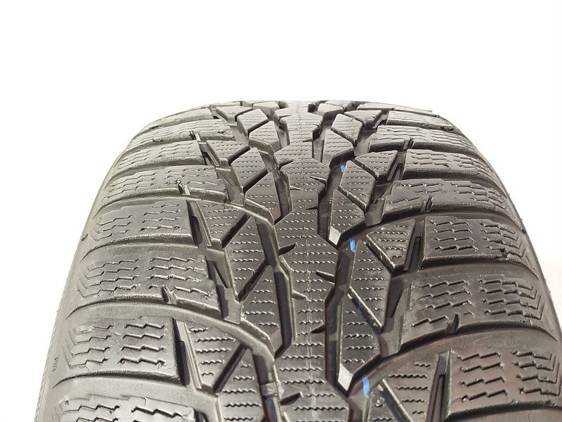 Nokian WR D4 205/60 R16  1. kép