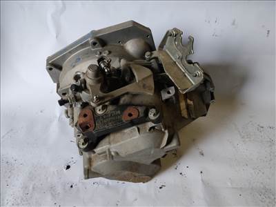 184849 Alfa Romeo 159 2,4 20v Diesel váltó kevés km