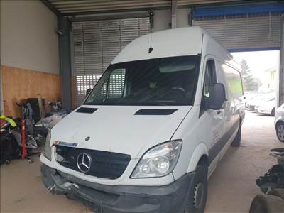 Eladó Mercedes Sprinter haszonjármű