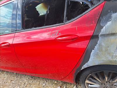 Opel Astra K Bal hátsó ajtó 