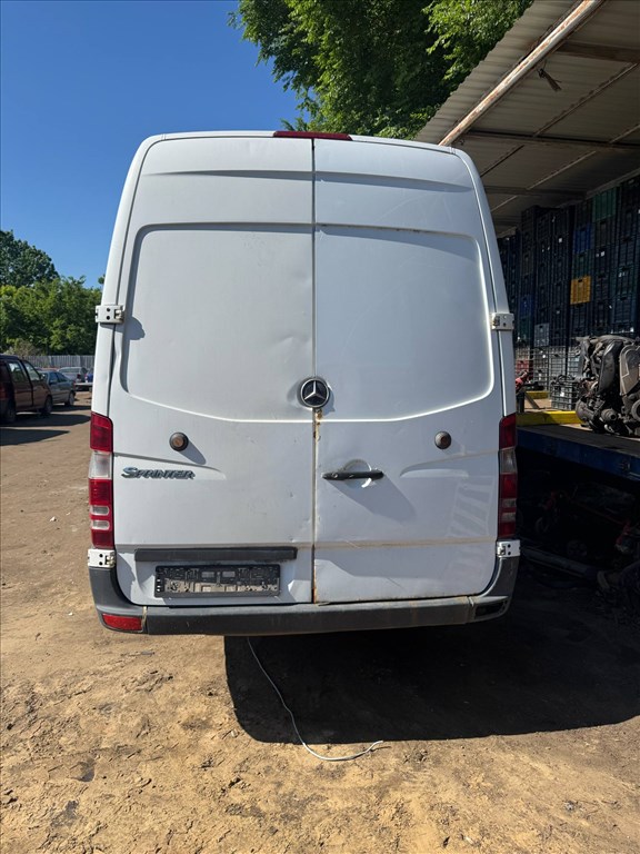Mercedes Sprinter 906 CDI bontott alkatrészei 3. kép