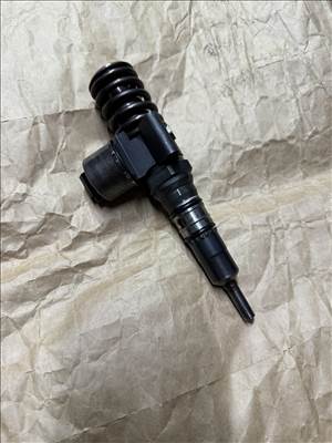 Audi-Vw 2.0PD TDI BKD porlasztó pd elem 03g130073b