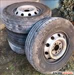 Eladó 4db 16-os 5x130-as Ducato,Jumper,Boxer Lemezfelni 215/75R16 C Lassa nyári gumival