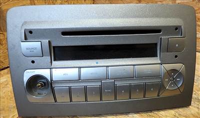 171976 Lancia Musa 2004-2007 Blaupunkt Cd-s rádió. egy gomb hiányzik!!! 735387608