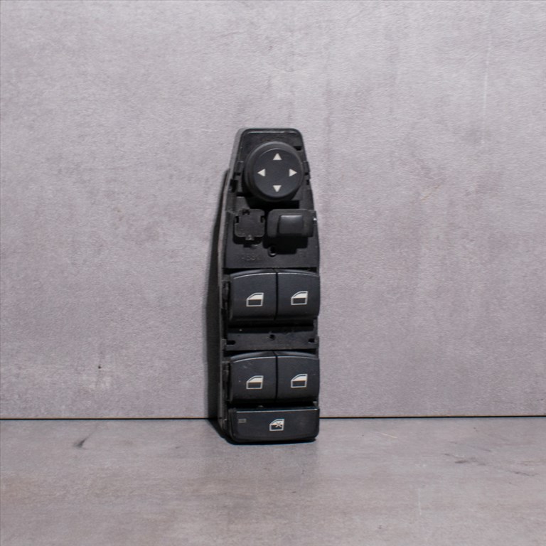 BMW 5er F10-F11-F07, X3 F25 Ablakemelõ kapcsoló (Cikkszám: 61319179905, 61319238235, 61319241951) 1. kép