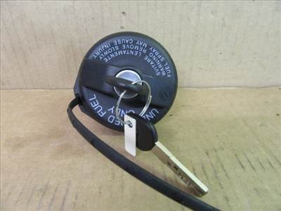 Alfa Romeo, Fiat, Lancia gyári új tanksapka, zárral kulccsal  71802520