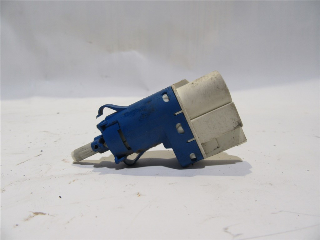 Ford Fiesta féklámpa kapcsoló 3m5t9c872ac 1. kép