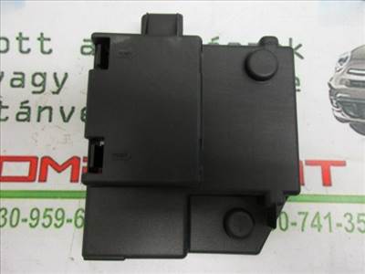 Alfa Romeo, Fiat, Lancia gyári új, akkumulátor pozitív saru fedél 46756310