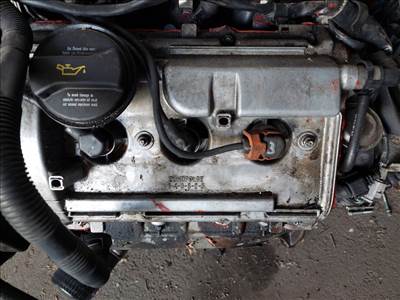 Skoda Superb I-VW Passat B5-Audi A4-A6 2,8 V6 hengerfej kpl jobb 078103068BM