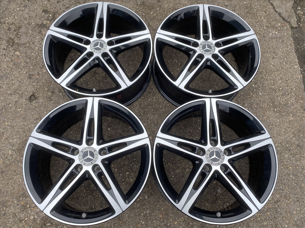 4db gyári 18" Mercedes-Benz A - B - CLA alufelni. (3858) 1. kép
