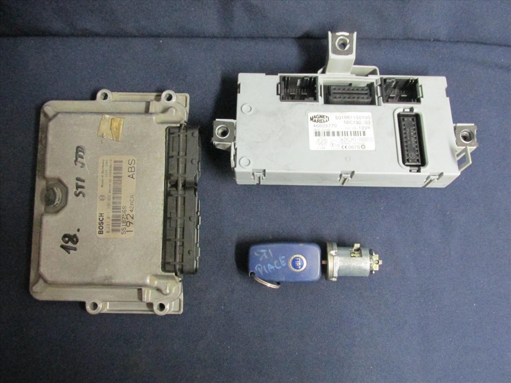 71901 Fiat Stilo 1,9 Jtd motorvezérlő szett 0281011396 1. kép