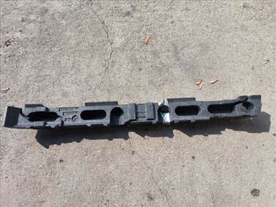 Toyota Proace I Első lökhárító ütközés elnyelő hab 9813861080