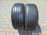 Újszerű 2 éves 245/40 R 19-es Goodyear 2 db nyári gumi eladó