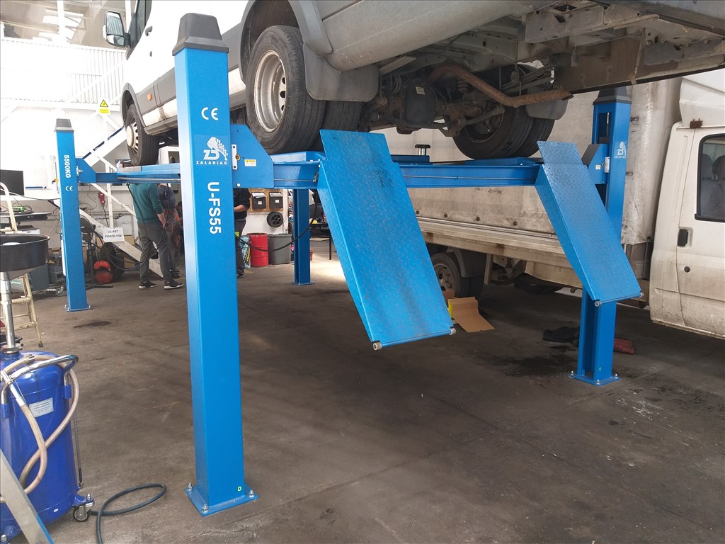 Négyoszlopos emelő 5,5 t 2. kép