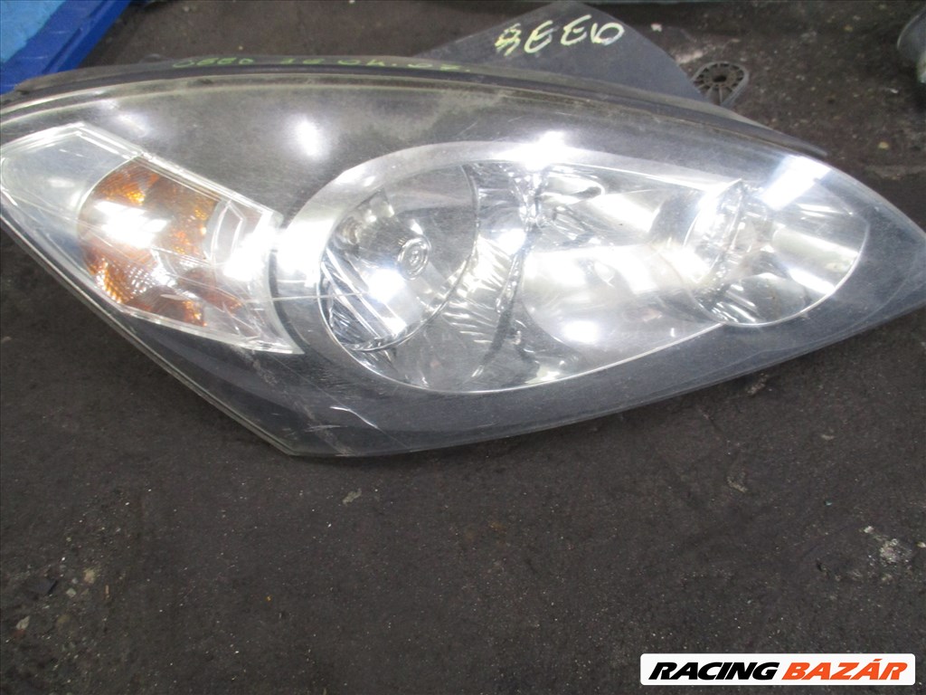 Kia Cee'd (ED) bal- jobb első lámpa fényszóró 921021H0 1. kép
