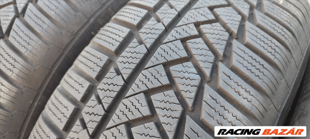 Renault Kadjar szenzoros kerékszett 215/65 R16 újszerű Continental téli gumikkal eladó! 8. kép