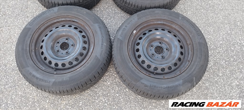 Renault Kadjar szenzoros kerékszett 215/65 R16 újszerű Continental téli gumikkal eladó! 3. kép