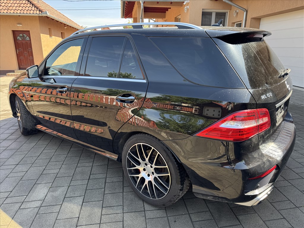 Mercedes ML 63 AMG (W166) bontott alkatrészei 3. kép