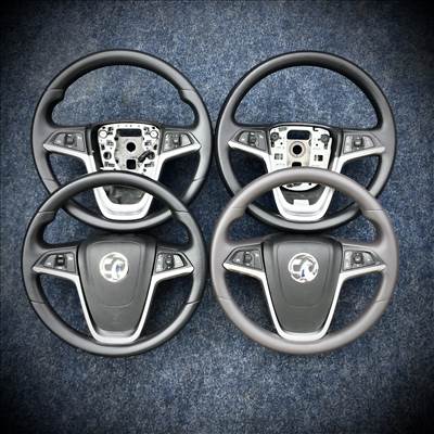 Eladó Opel Astra, Corsa, Zafira Insignia Voltera Adam,  stb hibátlan bőr és műanyag kormány.