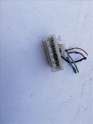 193877 Fiat Fiorino , Qubo, Citroen Nemo, Peugeot Bipper bal hátsó lámpa elektromos csatlakozó 1353206080