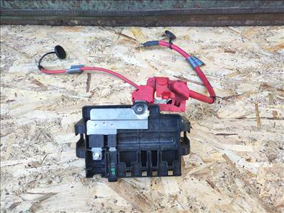 BMW 3-as sorozat E90, E91, E92, E93 pozitív kábel  6988972 6988974