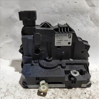 53583 Fiat Grande Punto 3 Ajtós jobb első zár 51797568