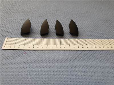 Fiat 500 2007-2015 gyári új, fekete színű rádió csavar takaró 98616711