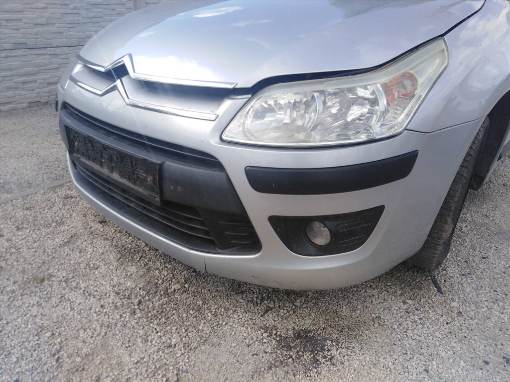 Citroën C4 I első lökhárító  1. kép