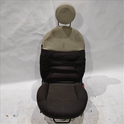 170552 Fiat 500 2007- jobb első szövet ülés, légzsák nincs benne