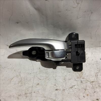 Jeep Renegade bal első belső kilincs  735647340