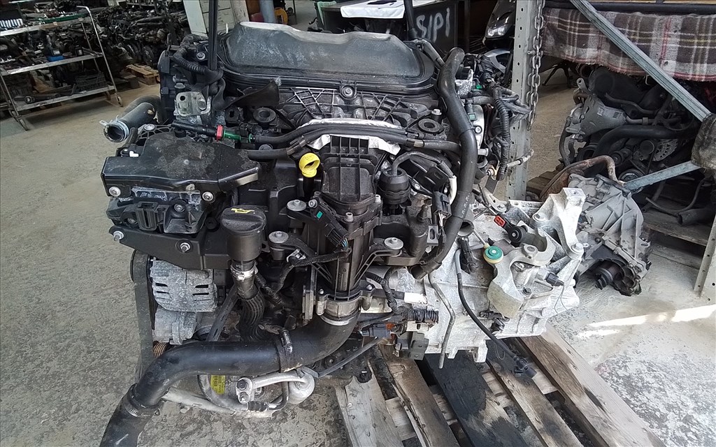 Ford Kuga Mk2 motor  2. kép
