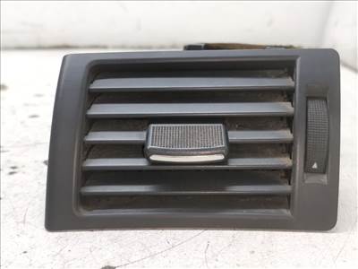 AUDI A4 Avant II (8E5/ B6) 2.5 TDI Bal Szellőző #38089# 8E0820901F