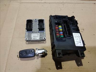 Fiat Grande Punto 1,2 8v benzin motorvezérlő szett 51795429 51793104